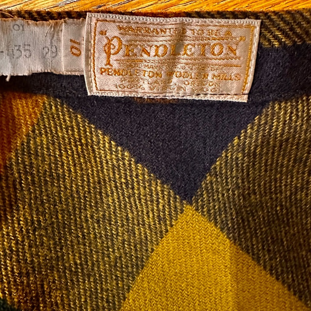 1950s Pendleton Wrap Around Bias Cut Skirt Block Plaid Wool, XS - S Size - Picture 2 of 11